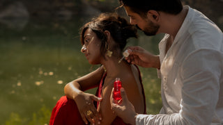 Mahua Oil vs Coconut Oil: Which Is Better for Your Face?